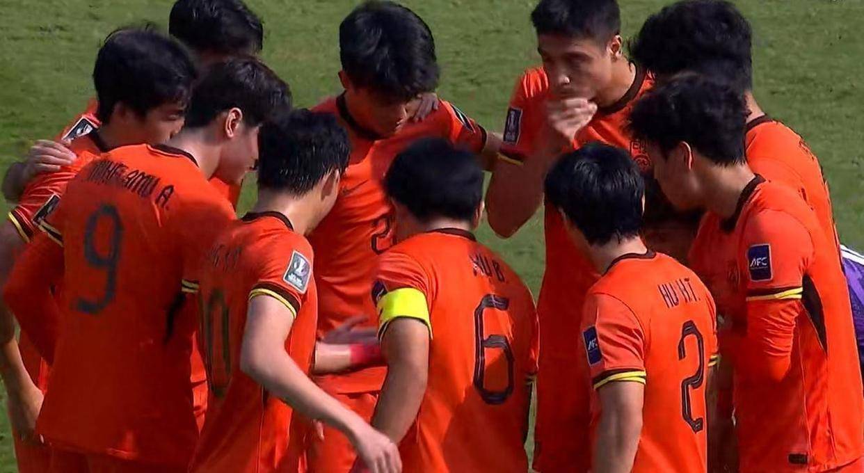 c7c7.app- 英雄联盟uzi比赛视频完整版 